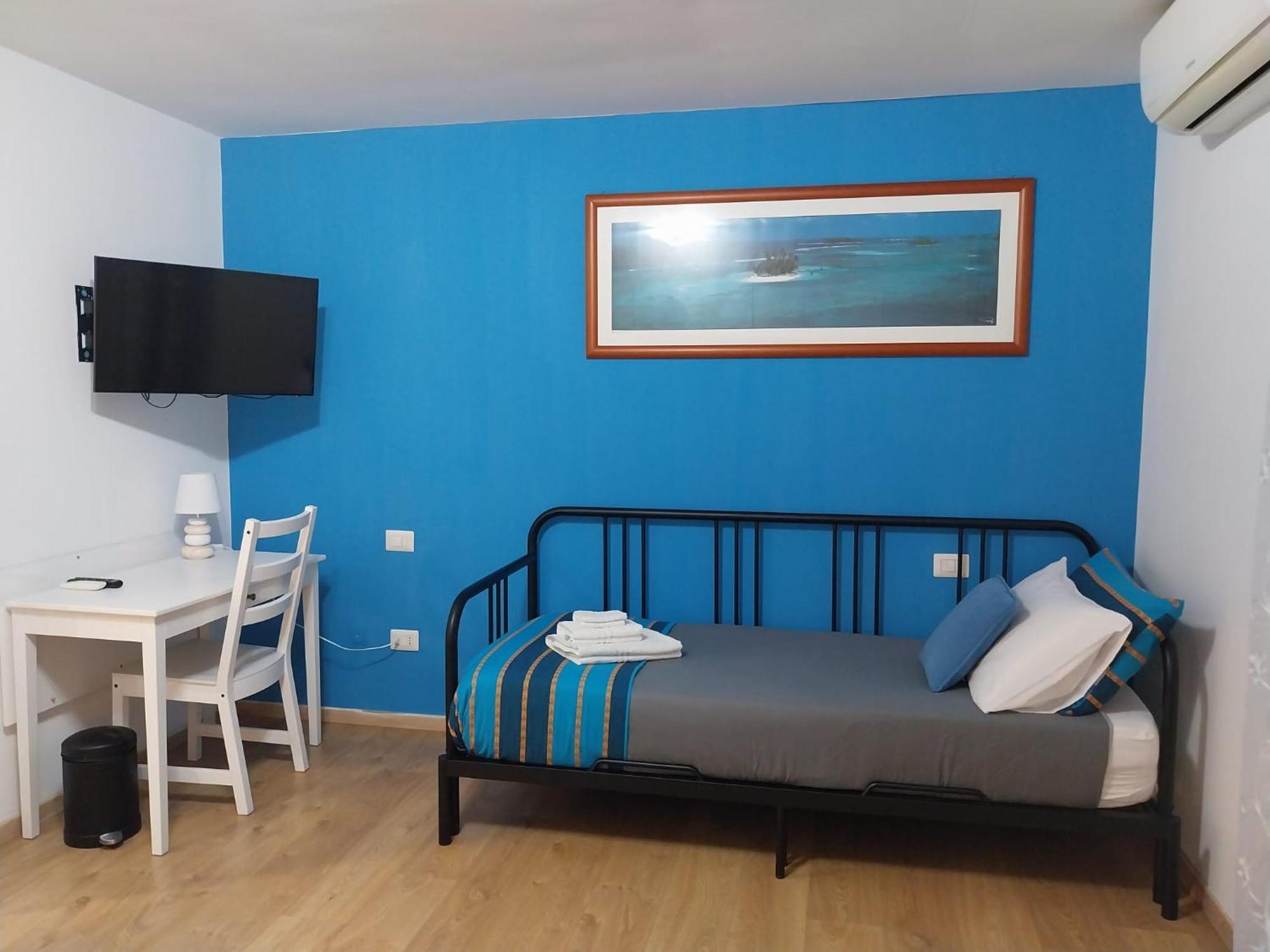 Hotel New Little House Neapel Exterior foto